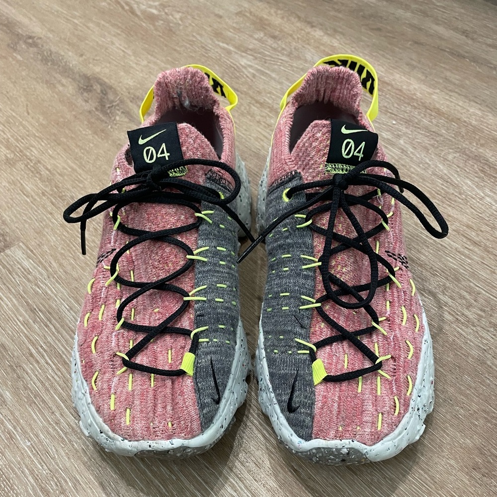 Nike Space Hippie 04 Sneaker
